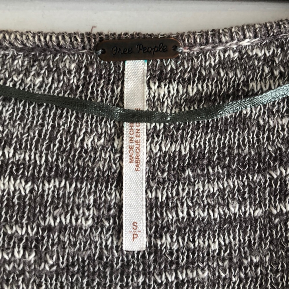 Free People Cotten/Linen Cross Front Sweater S - Picture 3 of 4